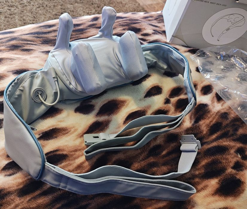 Электро массажёр для шеи плеч и тела с подогревом