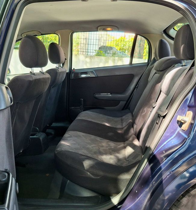 Opel Astra 1.4i 16v C/AC Nacional 00