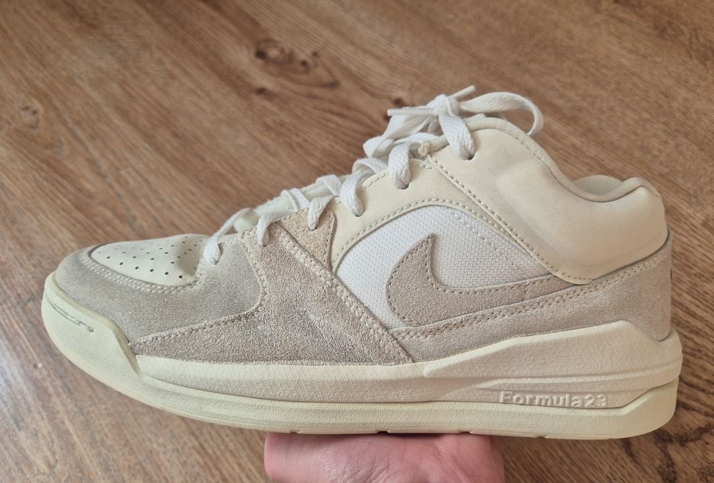 Jordan stadium 90
