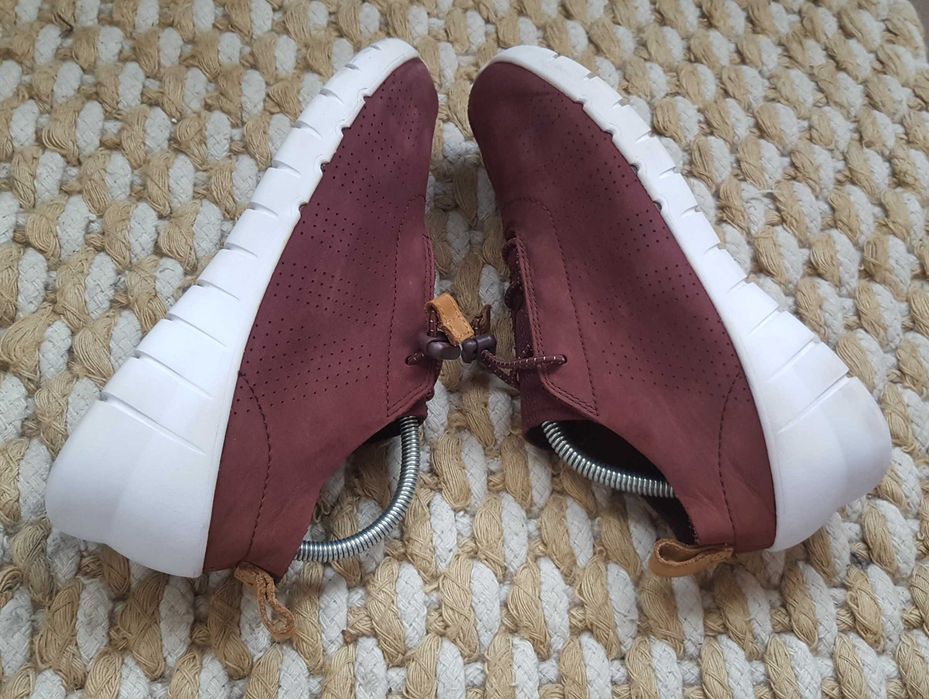 Sneakarsy Clarks 35,5