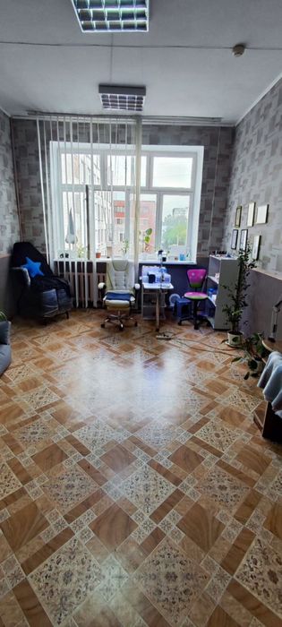 Здам півкабінету бровісту, майстру нарощування вій