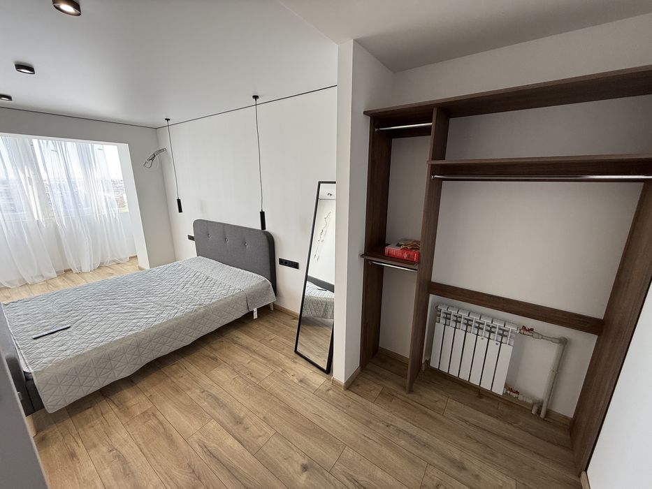 Оренда 2-кімнатної квартири Студії  р-н  Ж/М Тополя-3