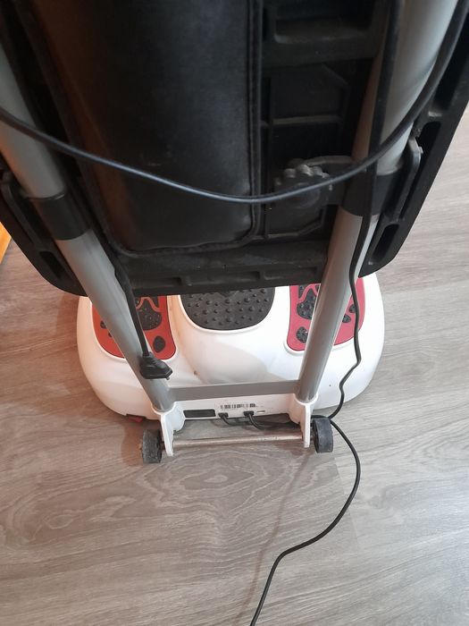 Maquina massagem e ideal para manter a forma