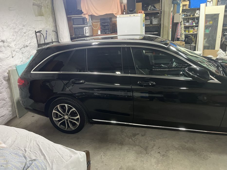 Mercedes-Benz C 350 — fotografia 4