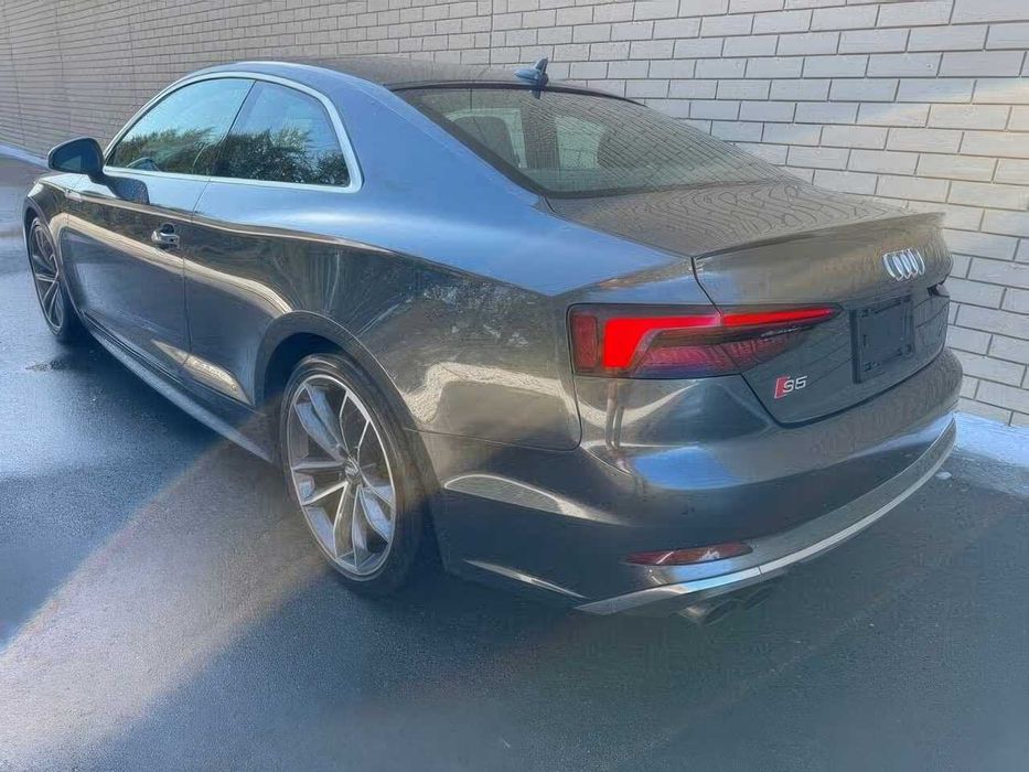 Audi S5      2019