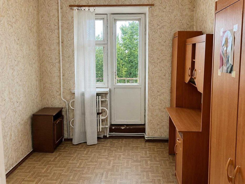 Продаж трикімнатної квартири вул. 6-а Лінія ( Гірничий район).)