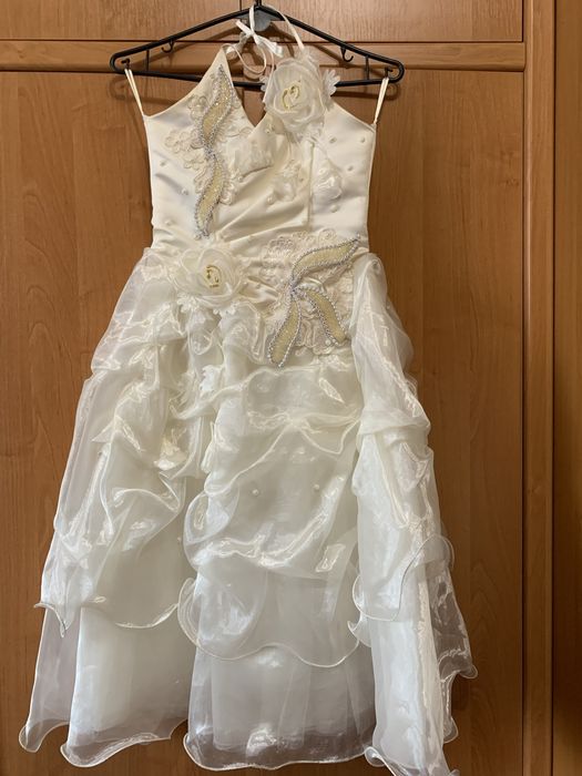 Святкова сукня для дівчинки