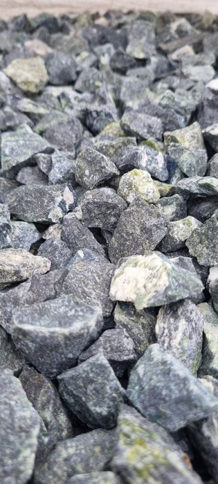 Grys zielony SERPENTYNIT 8-16, 16-22, 32-63 Transport KAMIENIE OZDOBNE