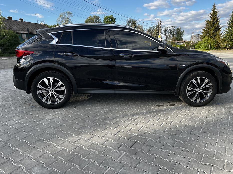 Infiniti QX30 2017
