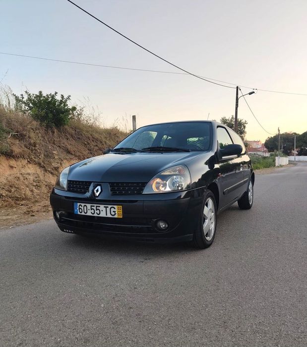 Renault Clio Comercial 1.5 dCi 1 Dono – 225.500 km – Histórico Completo (+3000€ Gasto em Oficina)