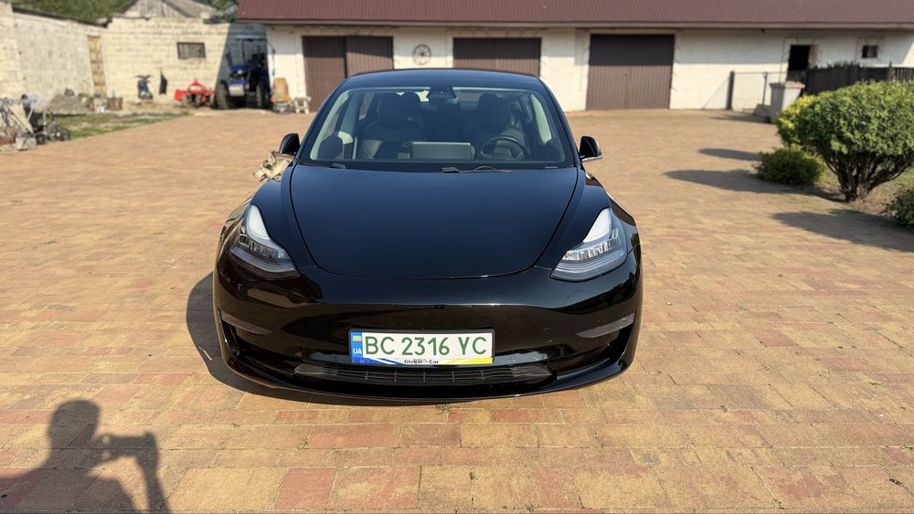 Tesla model 3 2019
