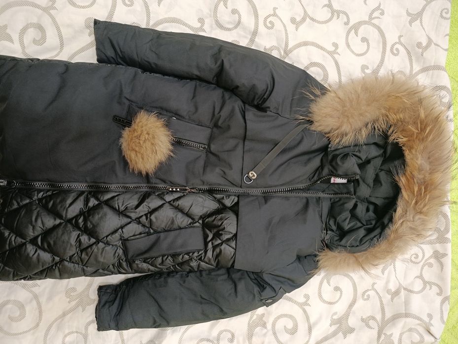Продам зимову курточку