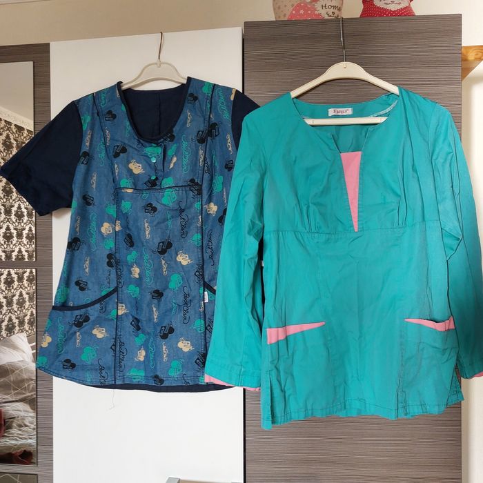 Халати,костюми медичні бу ( стан відмінний)