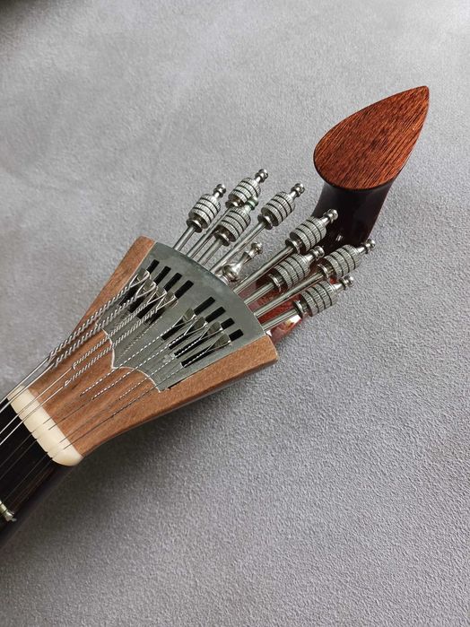 Bandolim guitarrinha