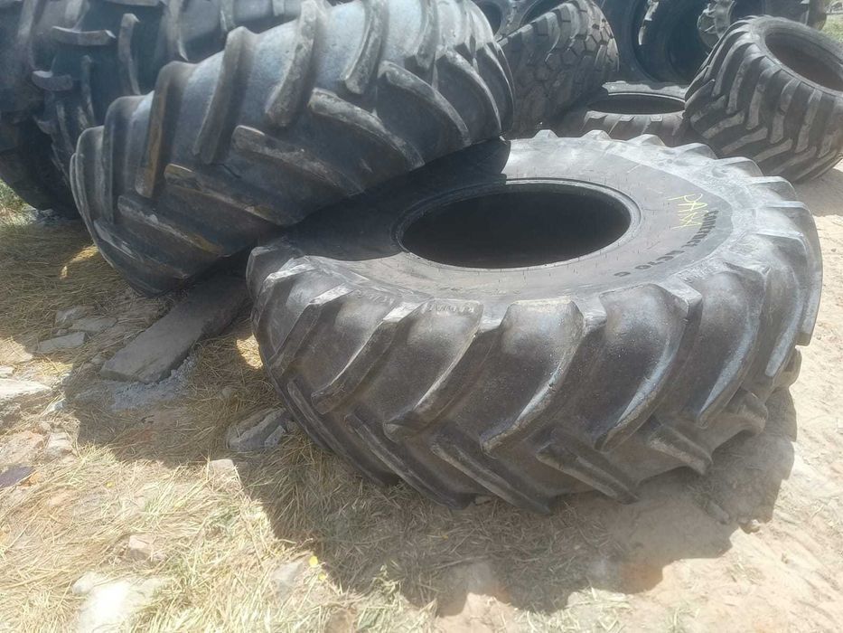 Opony rolnicze 680/85R32 Continental AC70 G kombajn Claas