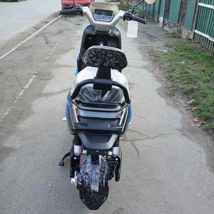 Новинка Елетроскутера SokMoto  E9 GT 2999W  72V28A