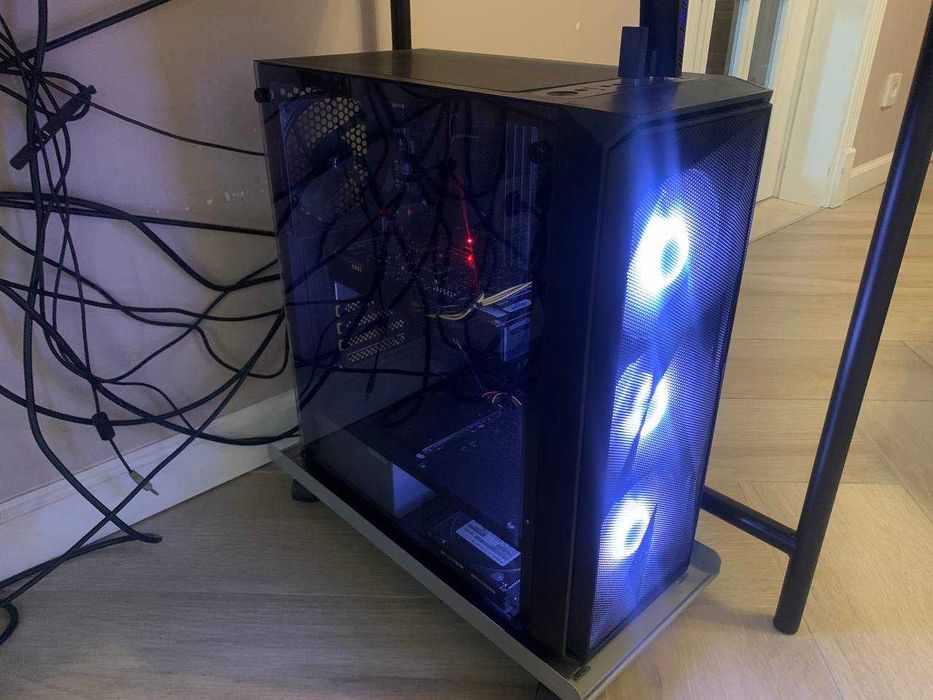 Ігровий ПК / Надійний комп'ютер для навчання та роботи (i5-6600K / GTX 970 / 32GB RAM / SSD+HDD)