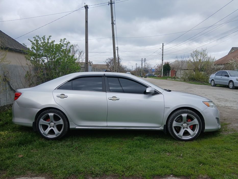 Тойота Камри 2012 2.5