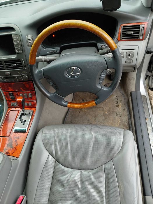 Sprzedam LS 430 2005 Uszkodzony