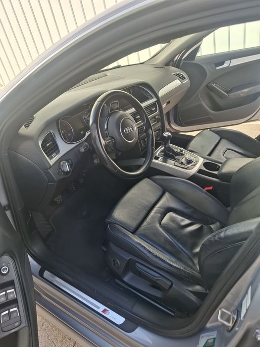 Audi A4 2.0 TDI SLINE