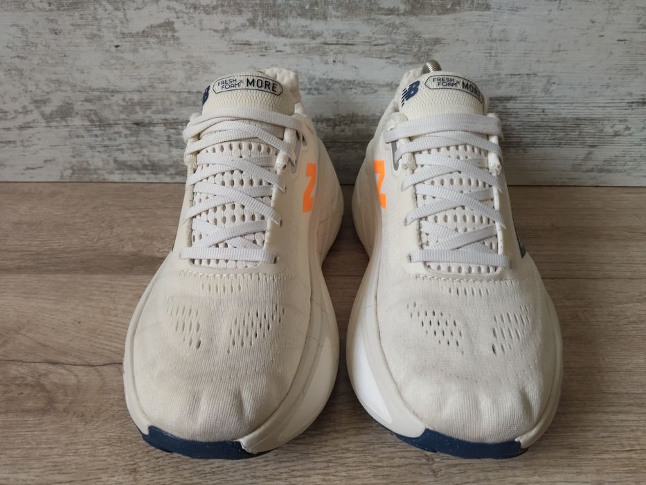 Бігові кросівки New Balance Fresh Foam X More v 5.