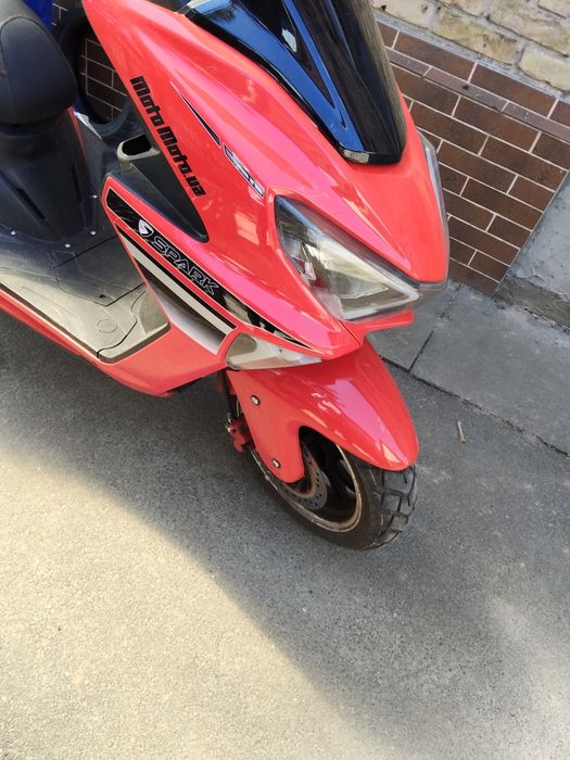 Скутер Spark150s-18