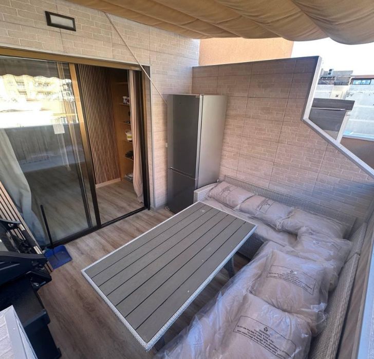 Чудова квартира на березі моря Іспанія