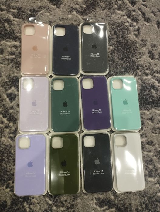 Чехлы на IPhone 14