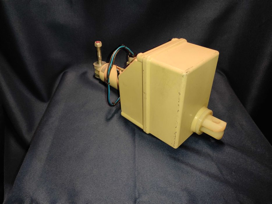 Siłownik elektryczny 230V 6000N HANNING