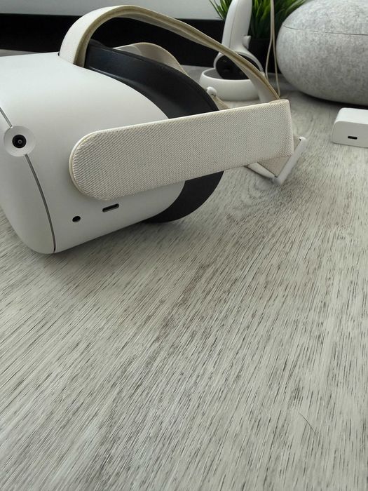 Gogle Meta oculus quest 2 II 128GB VR Okulary + ETUI + ŁADOWARKA