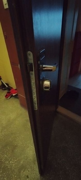 Drzwi bez futryny 200x80