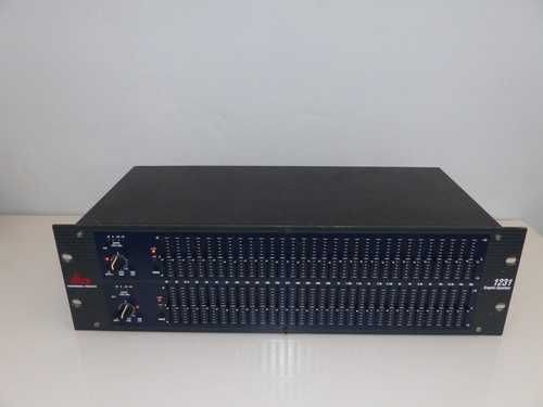 Equalizador DBX 1231 como novo