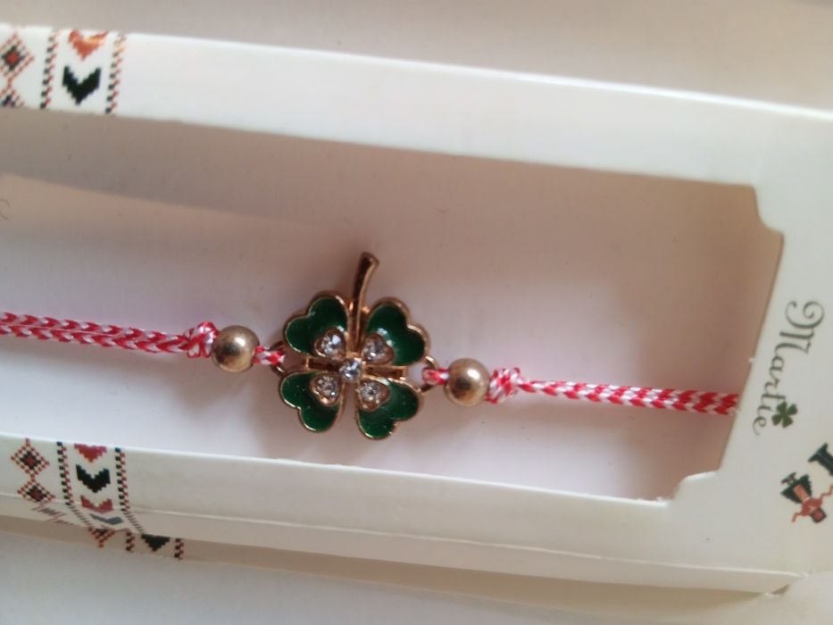 Pulseira fio Olho ou Trevo.