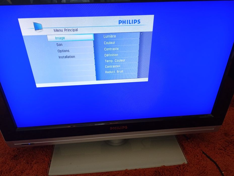 TV da PHILIPS em bom estado a funcionar. Não tem comando