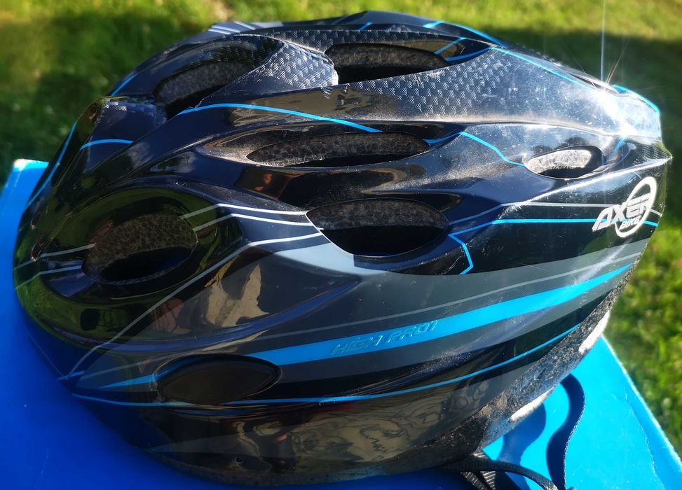 Kask rowerowy szosowy Axer roz 58-61