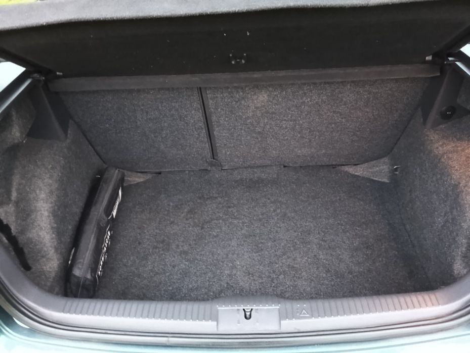 VW Polo IV 9N FL Lift 1.4 16 Klima Podgrzewane fotele  Z Niemiec Po Op