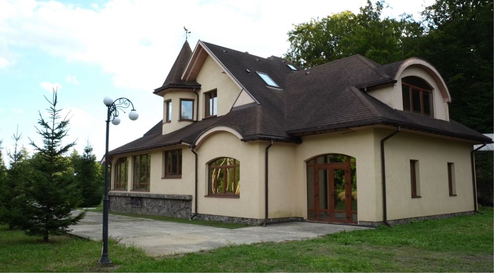 Продам заміський будинок, база відпочинку, центр реабілітації