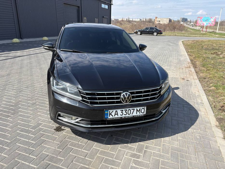 Автомобиль легковой