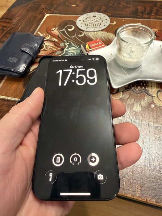 Iphone 15 pro na gwarancji