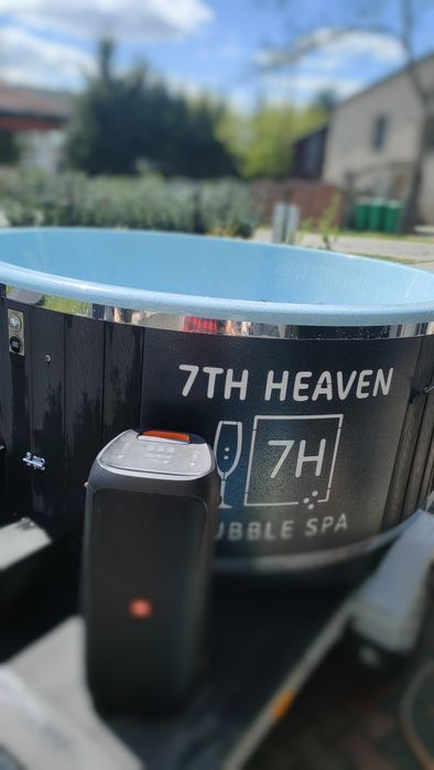 Jacuzzi na wynajem - Idealna na imprezę i relaks!