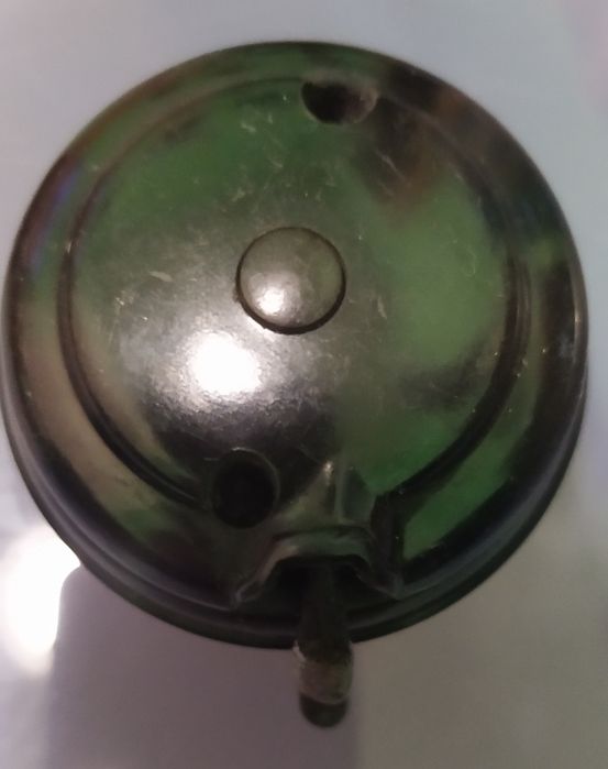 bakelitowy włącznik światła z mechanizmem sznurkowym,