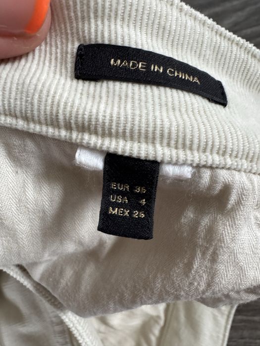 Spodnie sztruksowe rurki Massimo Dutti 36