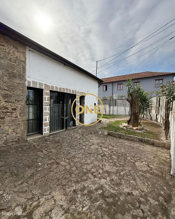 Arrendamento Com negócio