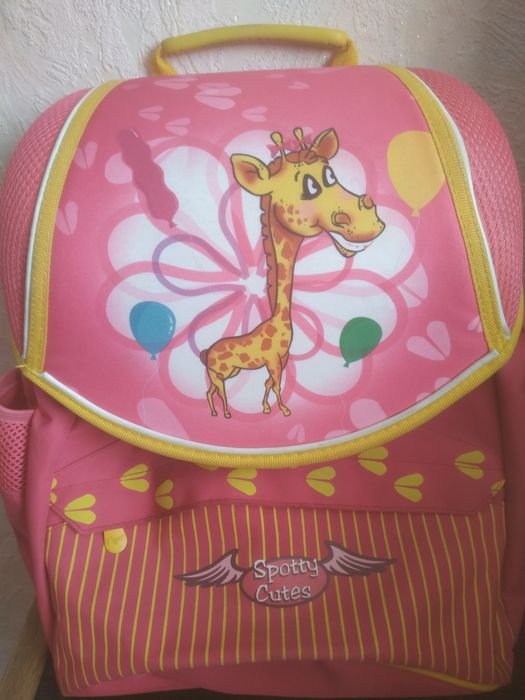 Школьный рюкзак для девочки