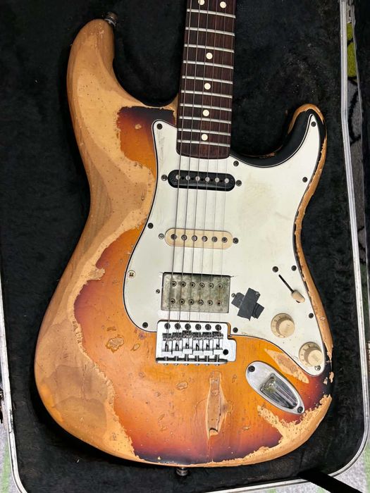 Gitara elektryczna Fender Stratocaster 1999 Made in Mexico + case