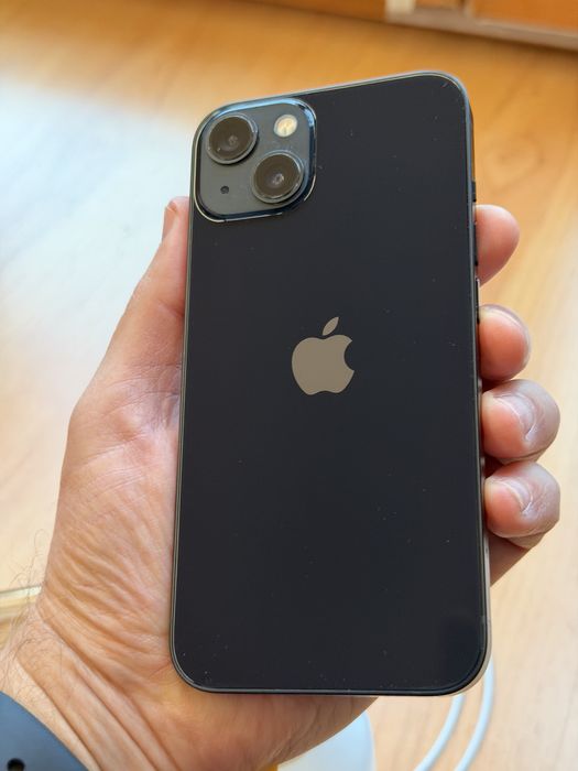IPhone 13 128g midnight