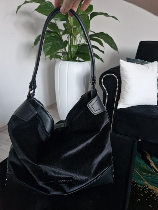 Torebka Monnari stan Bardzo dobry.