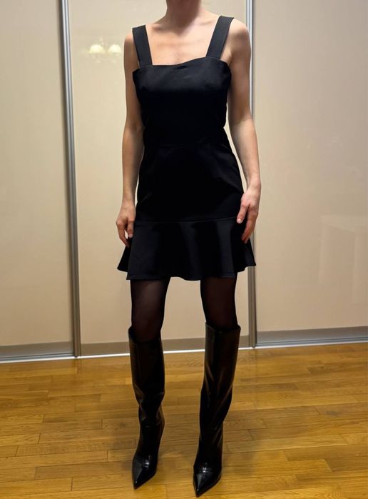 Плаття чорне коротке