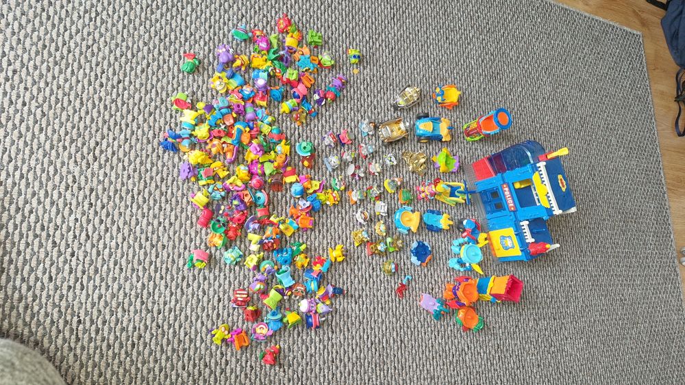 Duży zestaw super zings koło 200 sztuk