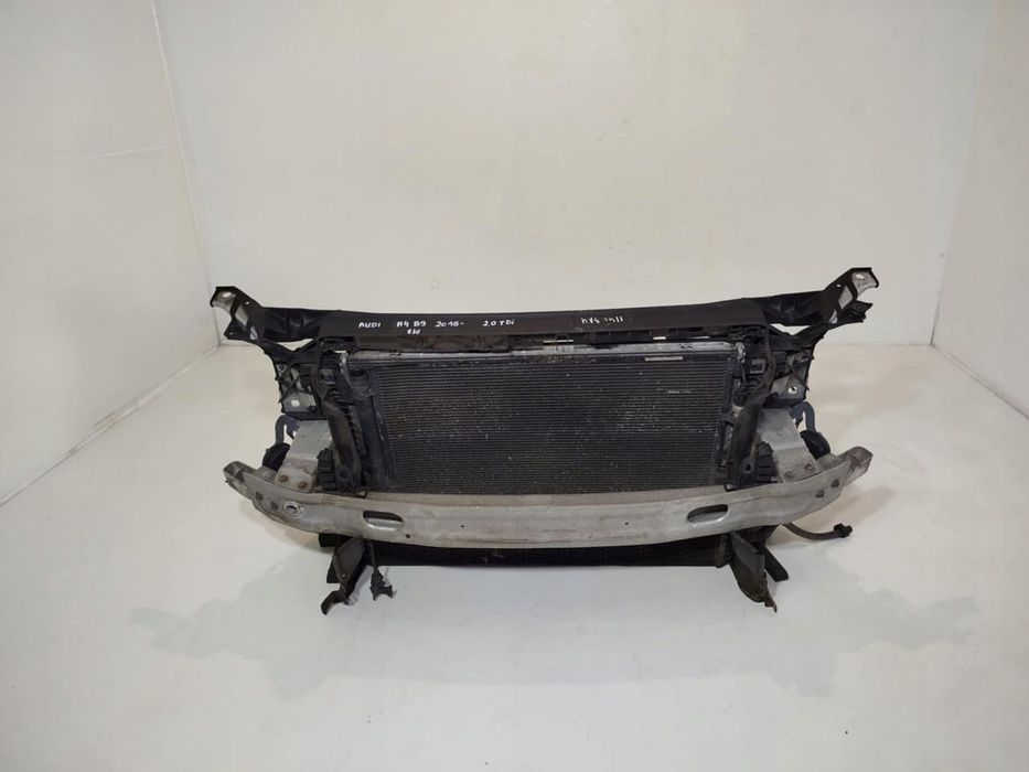 PAS PRZEDNI WZMOCNIENIE CHŁODNICA AUDI A4 B9 2.0 TDI 16-
